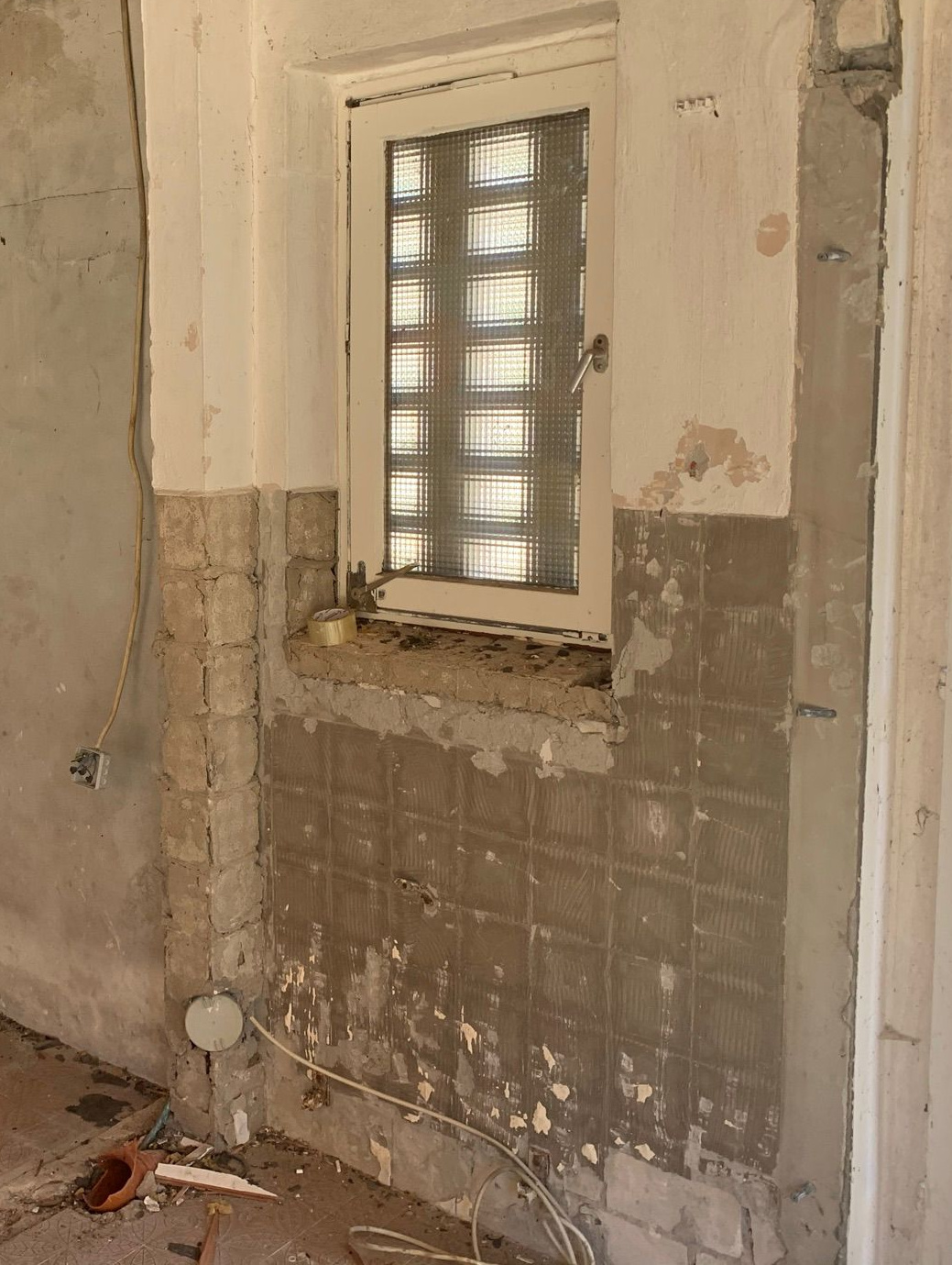 Entkerntes G&auml;ste-WC